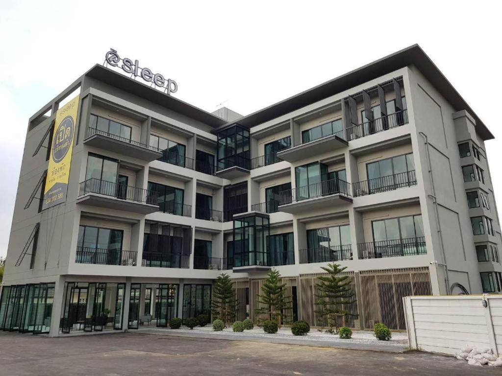 @Sleep Hotel Nakhon Pathom Exterior photo