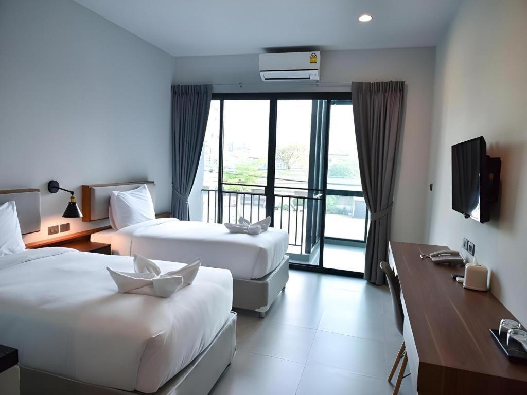 @Sleep Hotel Nakhon Pathom Exterior photo